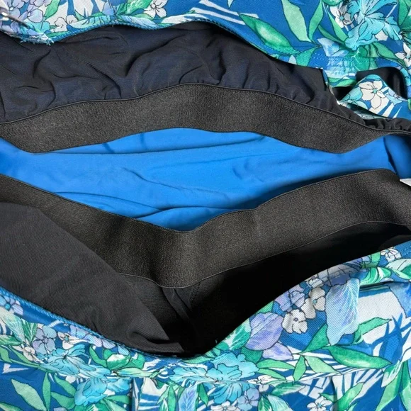 Fit 4 U Blue Floral Size 22W Tummy Control  Bikini Top - Picture 5 of 7
